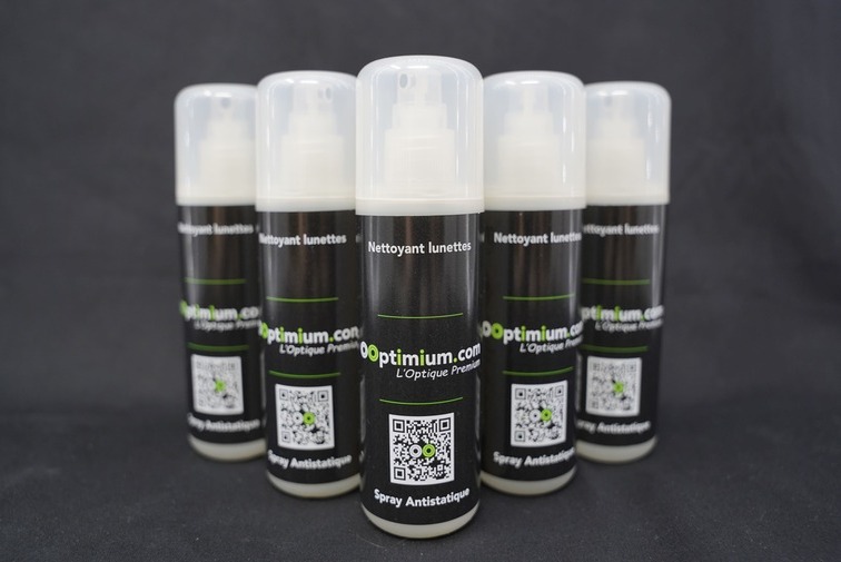 spray optimium pour nettoyer ses lunettes